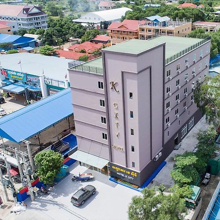 K City Hotel Phnom Penh Dış mekan fotoğraf