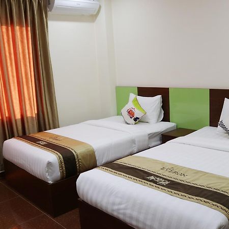 K City Hotel Phnom Penh Dış mekan fotoğraf