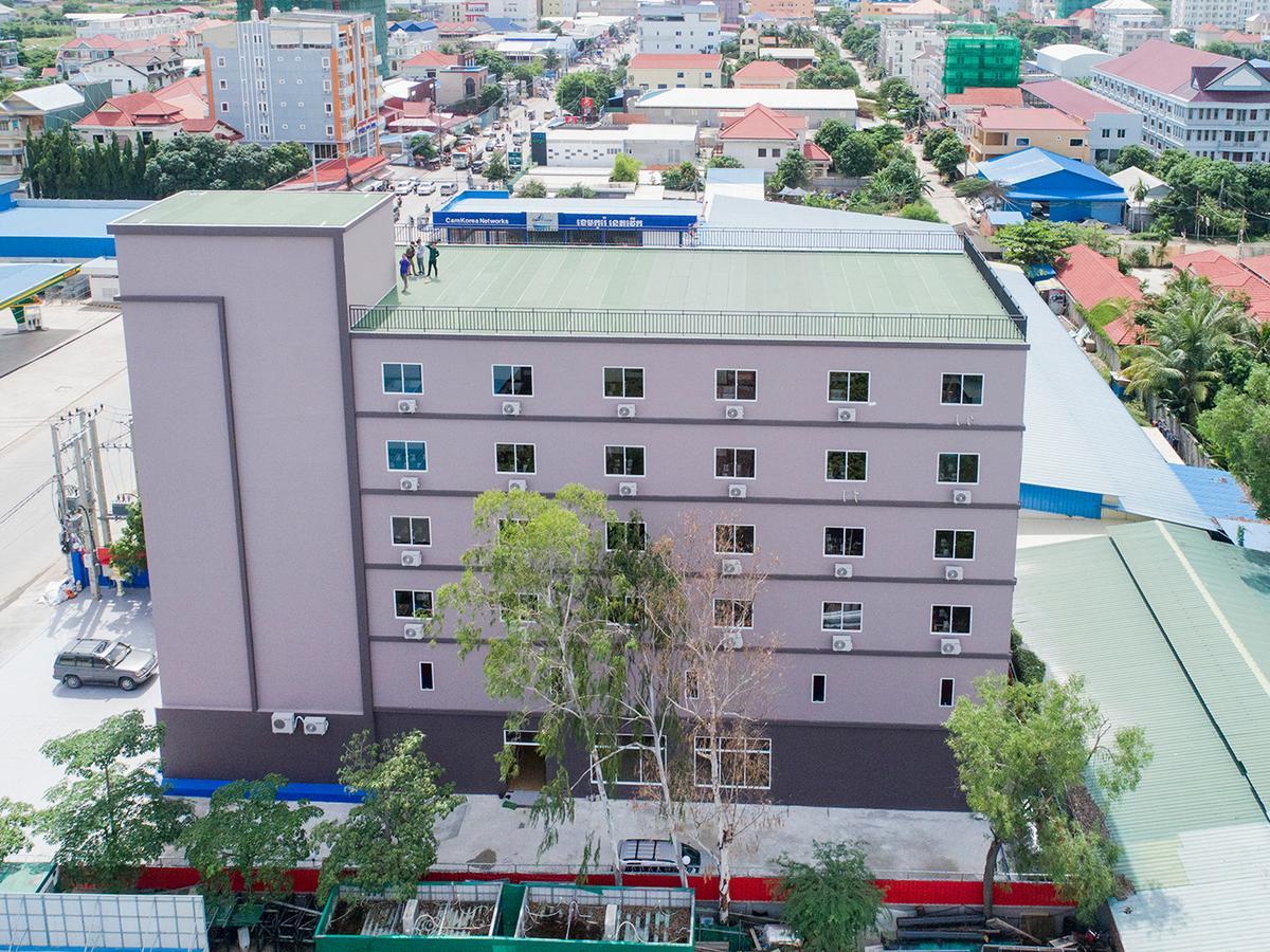 K City Hotel Phnom Penh Dış mekan fotoğraf