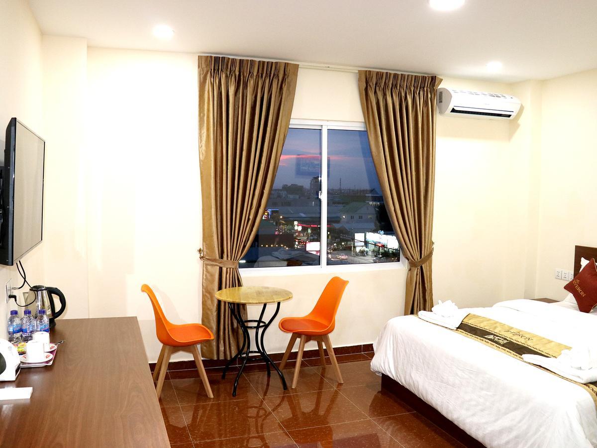 K City Hotel Phnom Penh Dış mekan fotoğraf